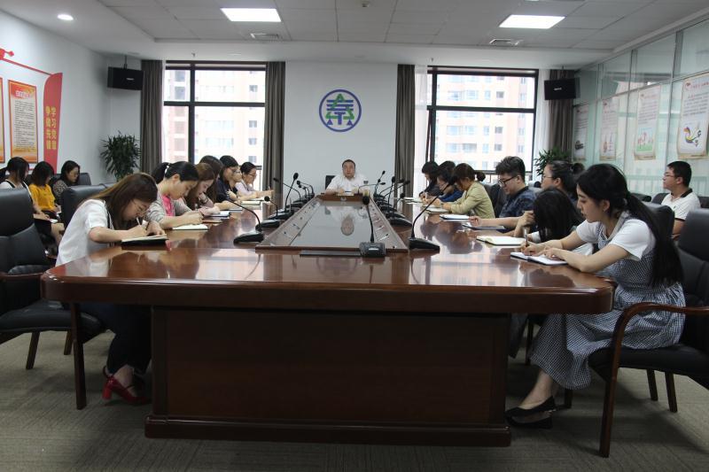 1525748895748520AbfZ.jpg 固廢公司獻良策座談會.jpg