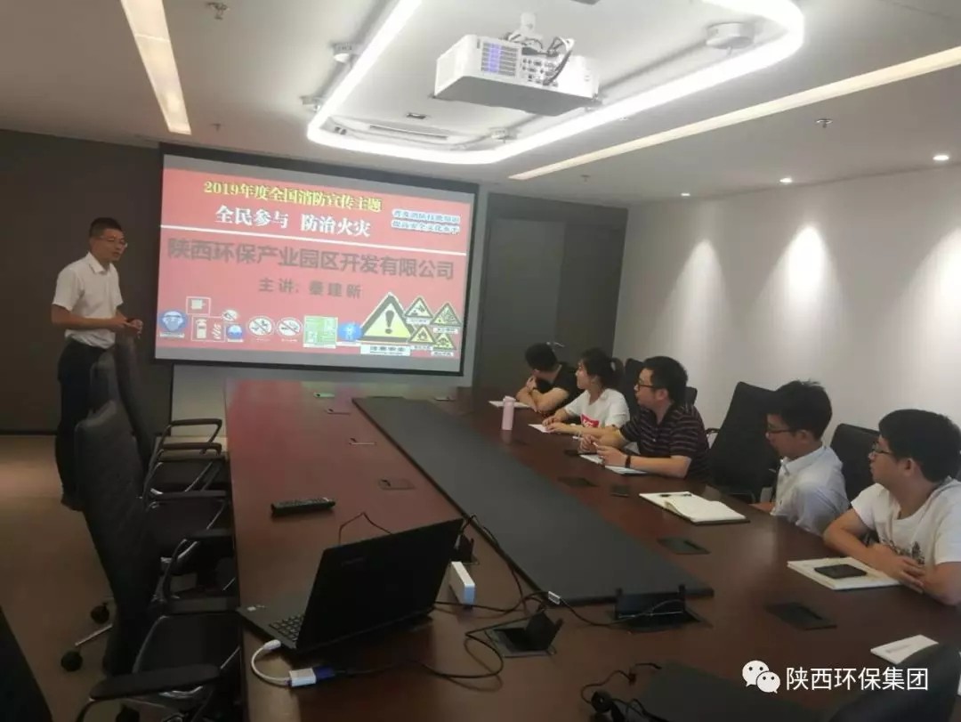 1561077170457532YD3R.jpg 062101.webp.jpg