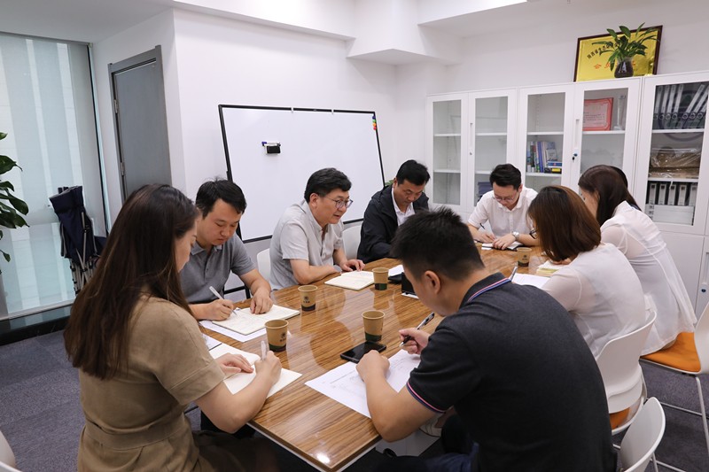 1566432693991501iHzI.jpg 20190821投資公司強化問題導向保穩(wěn)定促發(fā)展_副本.jpg