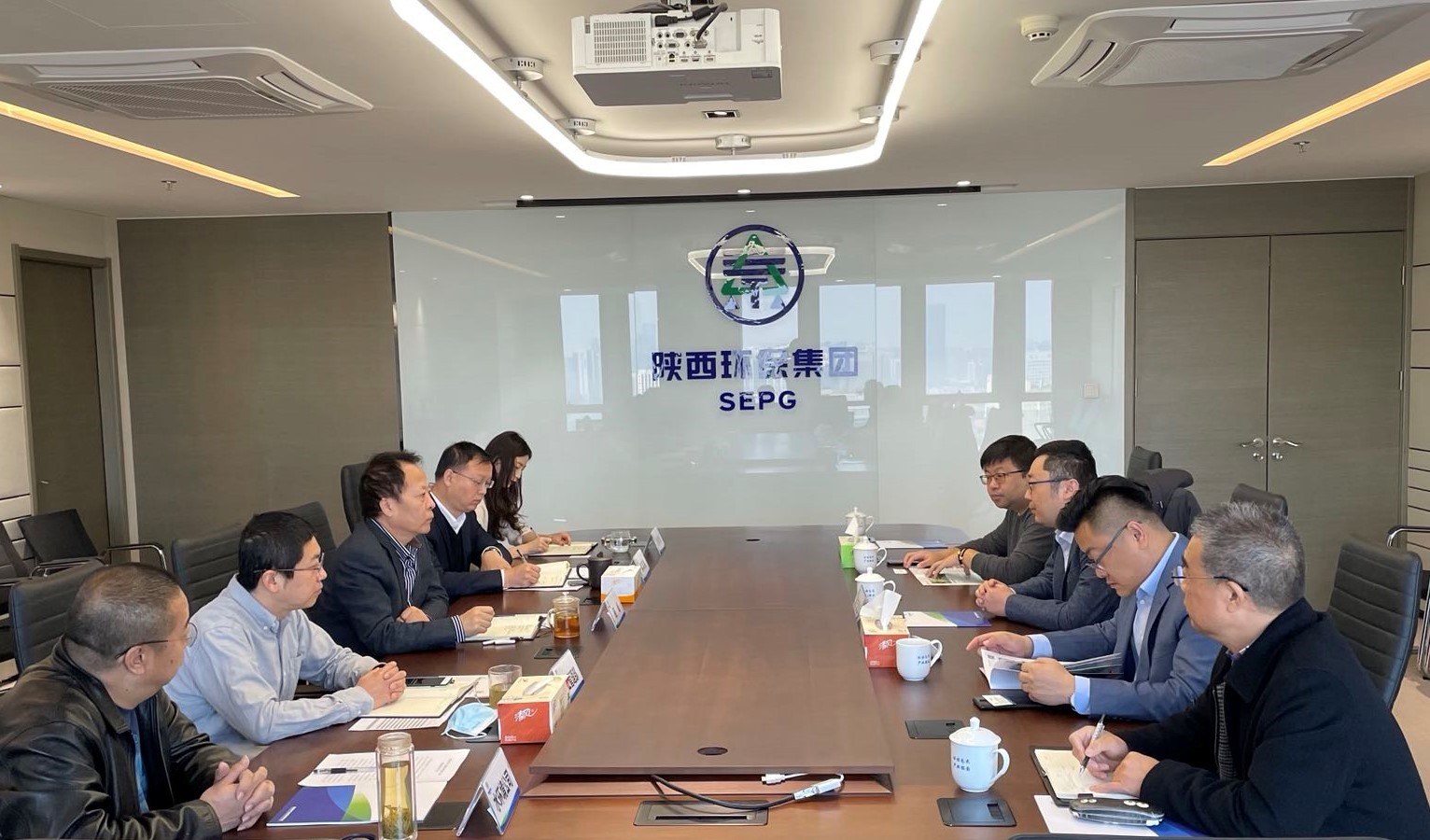 1614819422166009KX06.jpg 陜西環保集團與南方創業科技公司交流座談照片.jpg