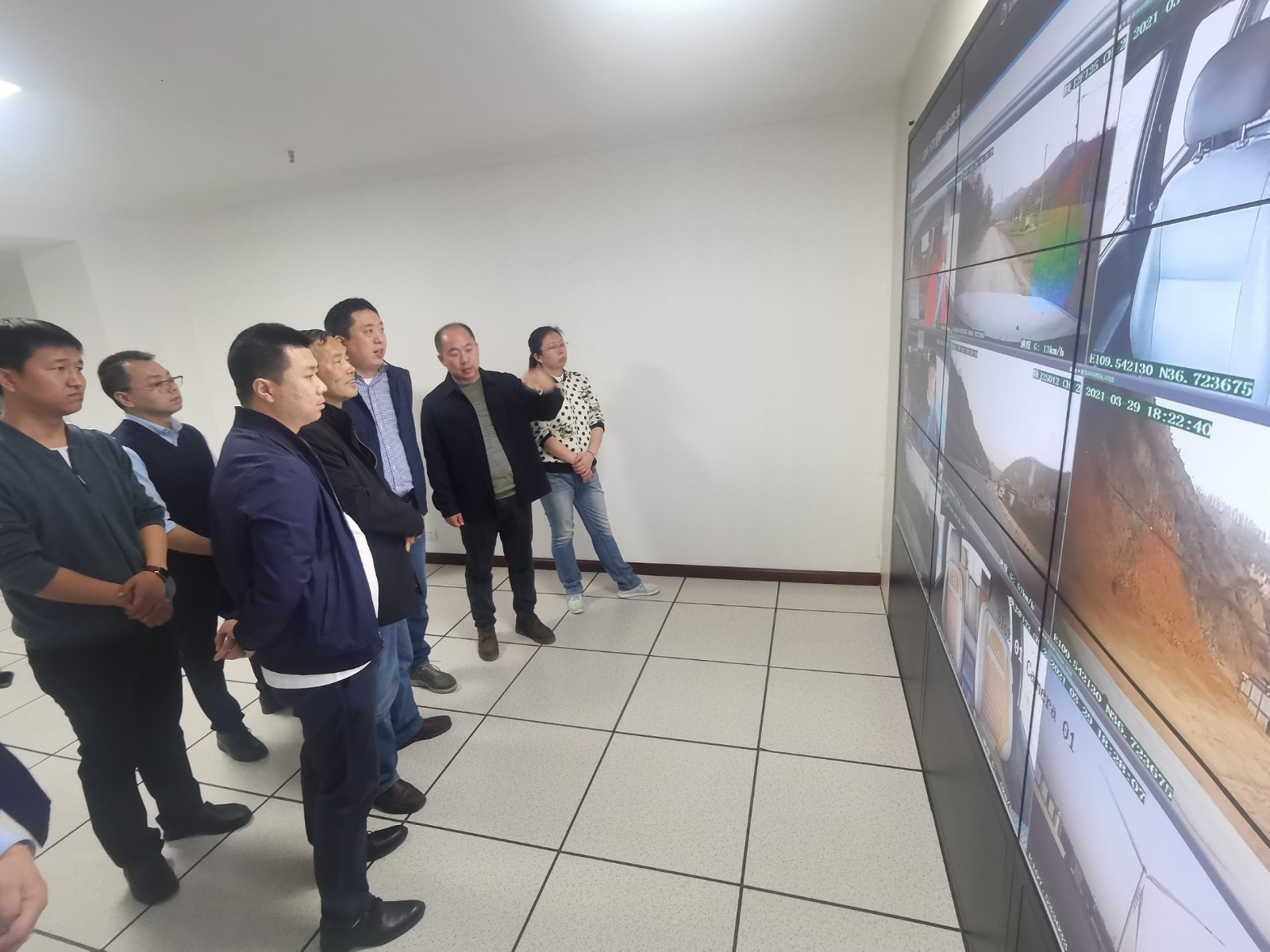 1617069935300986sQwp.jpg 集團(tuán)公司顏昊一行蒞臨陜西保隆能源科技有限公司指導(dǎo)工作.jpg