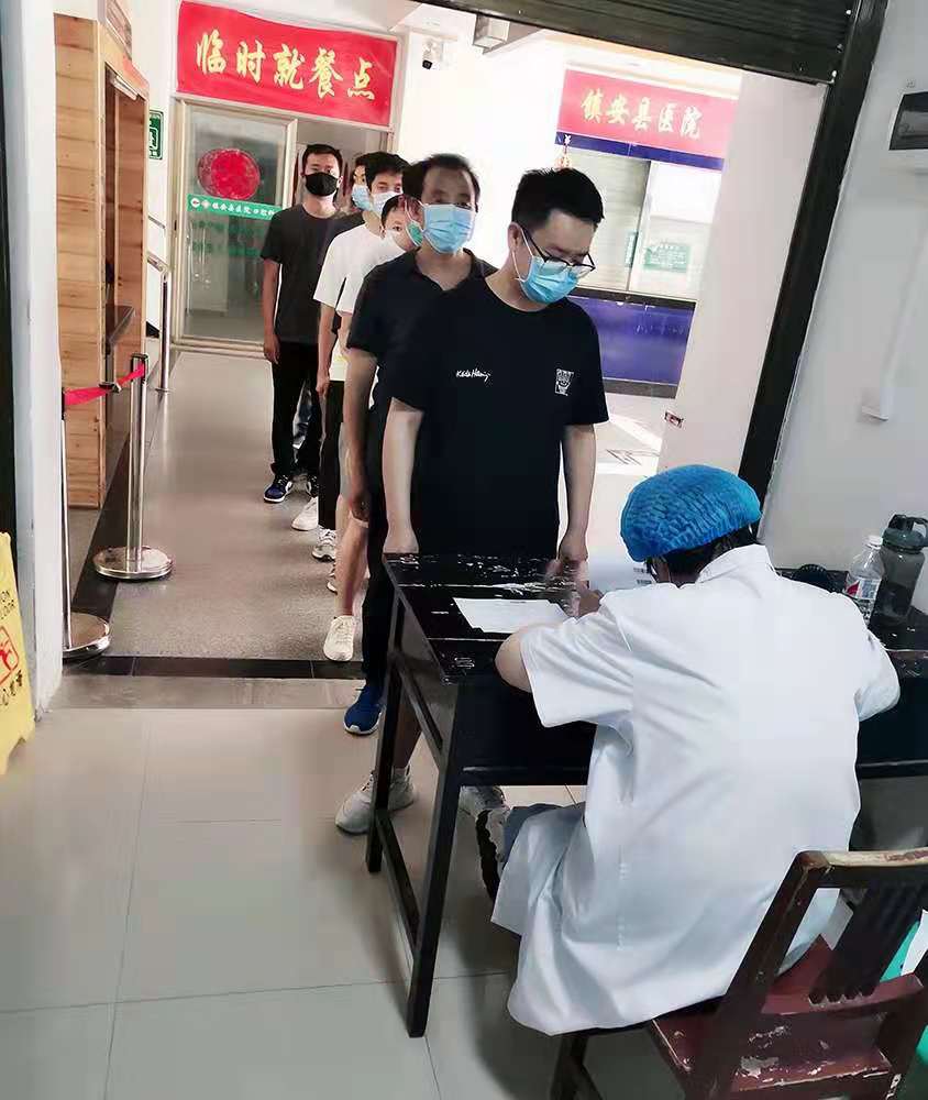 1625536022802237PNdN.jpg 鼎豐礦業公司:扎實推進疫苗接種 構筑群體免疫屏障.jpg