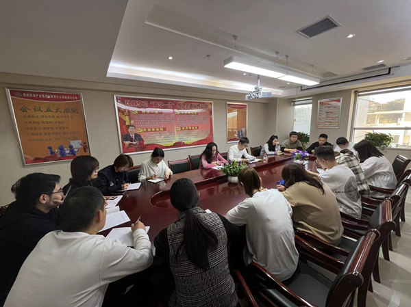 1636593653715777oB40.jpg 延安市環(huán)境保護(hù)工程公司學(xué)習(xí)照片_副本.jpg