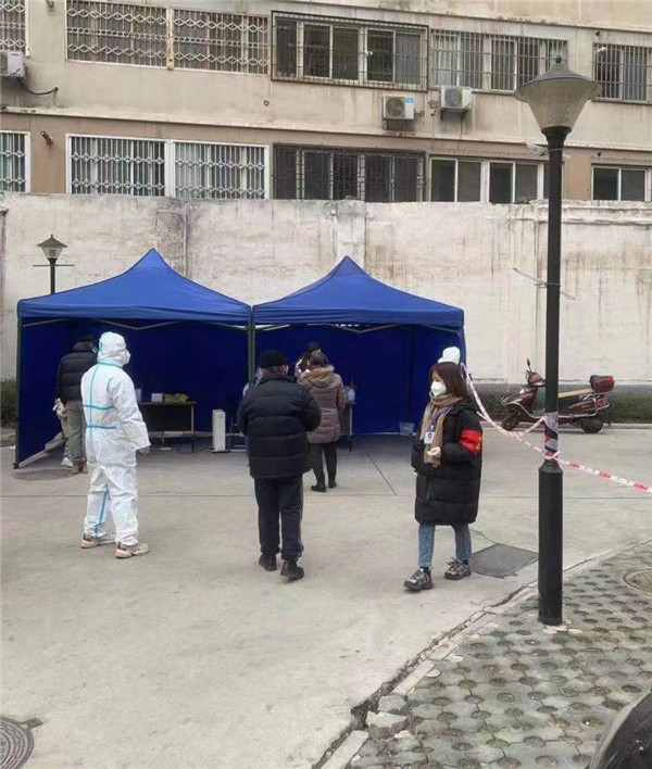 16407448259021933xh9.jpg 李諾圖片10.jpg