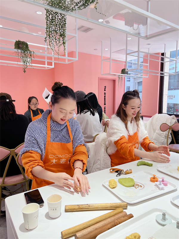 1646701469605656qGMN.jpg 榆林分公司“三八”婦女節照片1.jpg