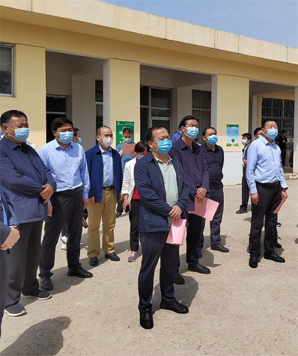 1651109350736111bKfp.jpg 渭南市人大常委會副主任宋曉彤.jpg