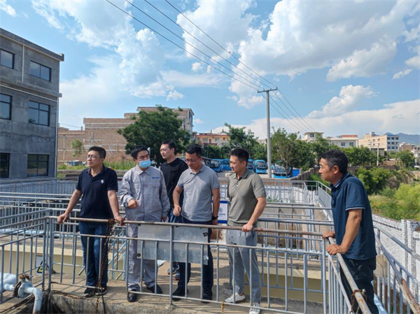 1655172710982316Euds.jpg 水環境公司檢查下屬污水處理廠防汛工作.jpg