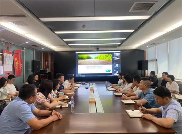 1655255652428395ogEN.jpg 水環境公司開展防御性駕駛安全知識專題培訓.jpg